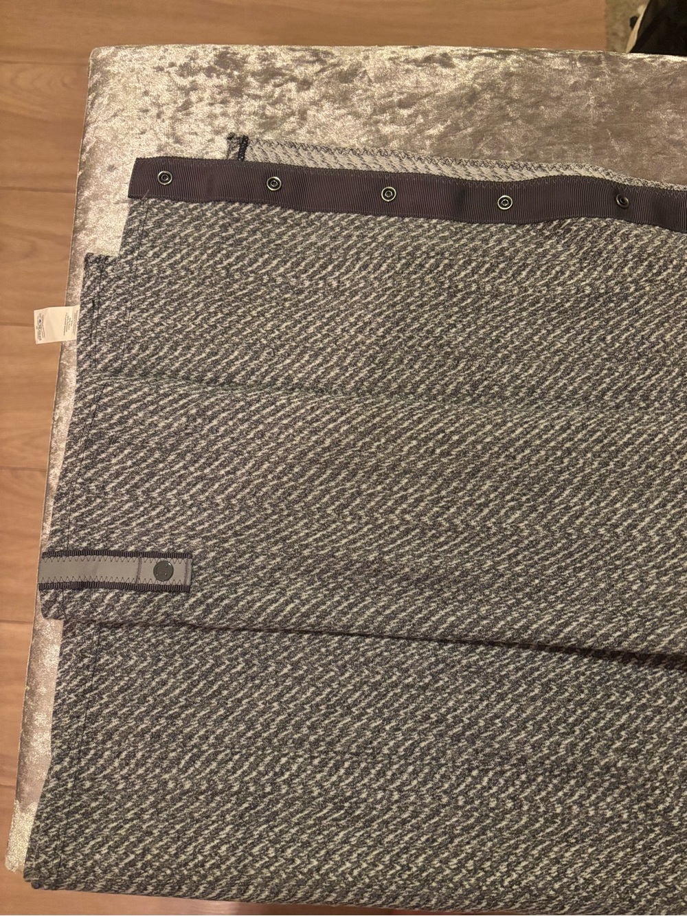 Lululemon athletica Gray Heathered scarf